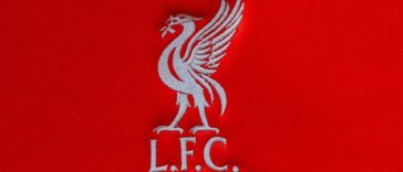 lfc-crest-130-years-old